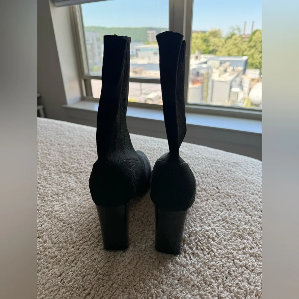 Women's Thick Heel Knit Sock Boots, Pointed Toe Short Booties - Picture 3 of 8